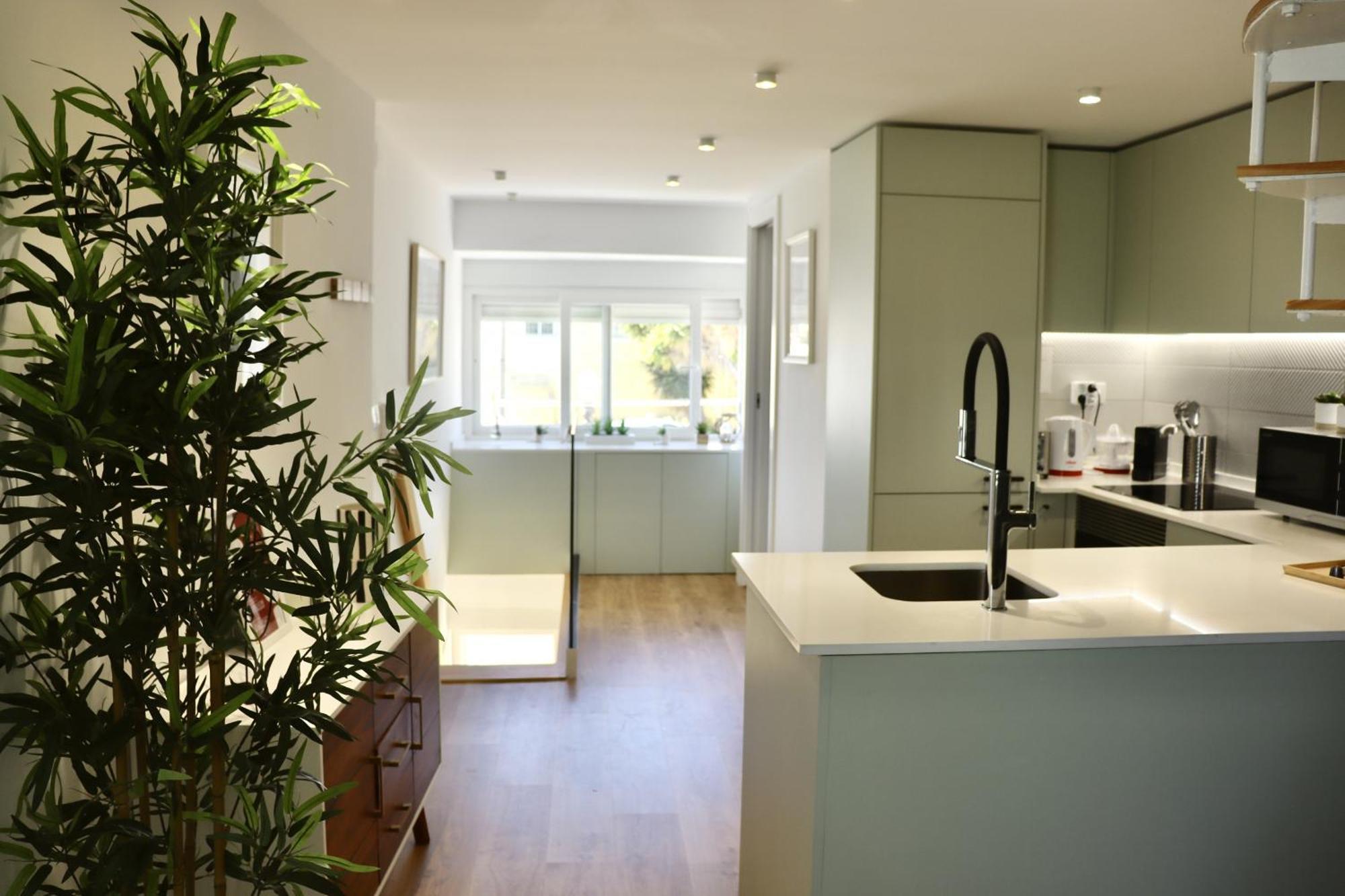 Apartment Lisbon, T2 Renewed Duplex With River View, Beato, *